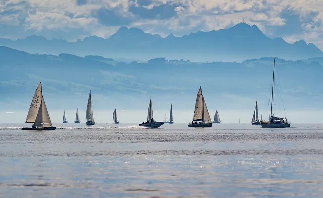 barche a vela, regata, lago di costanza, andare in barca, sport, navi, regata, regata, sport, sport, sport, sport, sport. Come selezionare un'impresa edile in Svizzera: requisiti, verifiche e confronto delle offerte