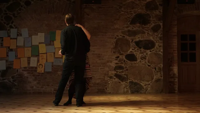 dance me to the end of love, danza, amore, brown amore, danza marrone, marrone danza. Come comparare fornitori di bevande e prodotti non alimentari per la ristorazione